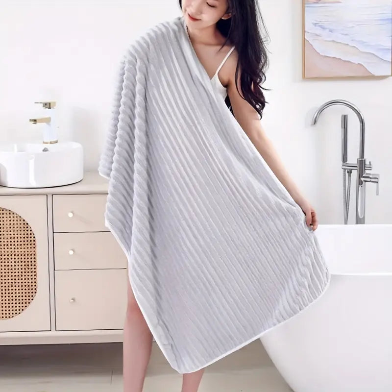 Microfiber 300 GSM Bath Towel